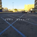 Piazza Grenoble, il parcheggio nel pomeriggio